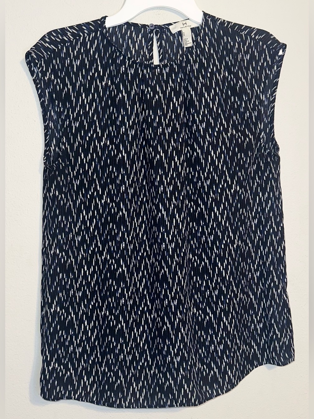 Halston Navy & White Cap Sleeve Blouse